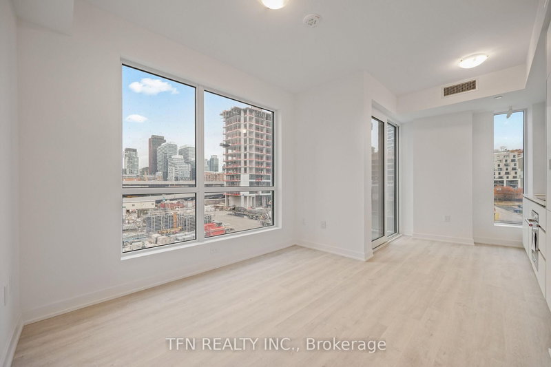 306 - 15 Richardson St, Toronto, M5A 0Y5 | Image 2
