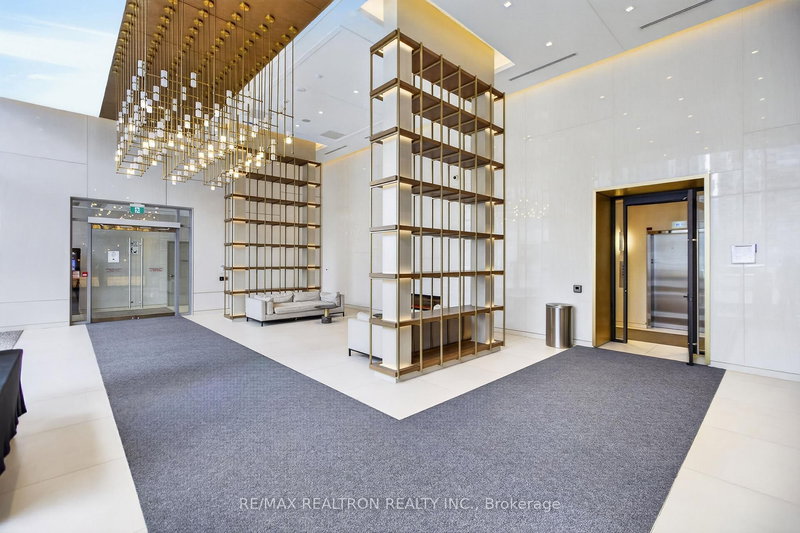 704 - 8 Olympic Garden Dr, Toronto, M2M 0B9 | Image 3