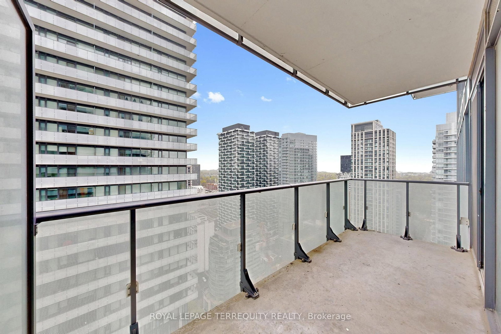 185 Roehampton Avenue, Unit 2802 - Photo 22