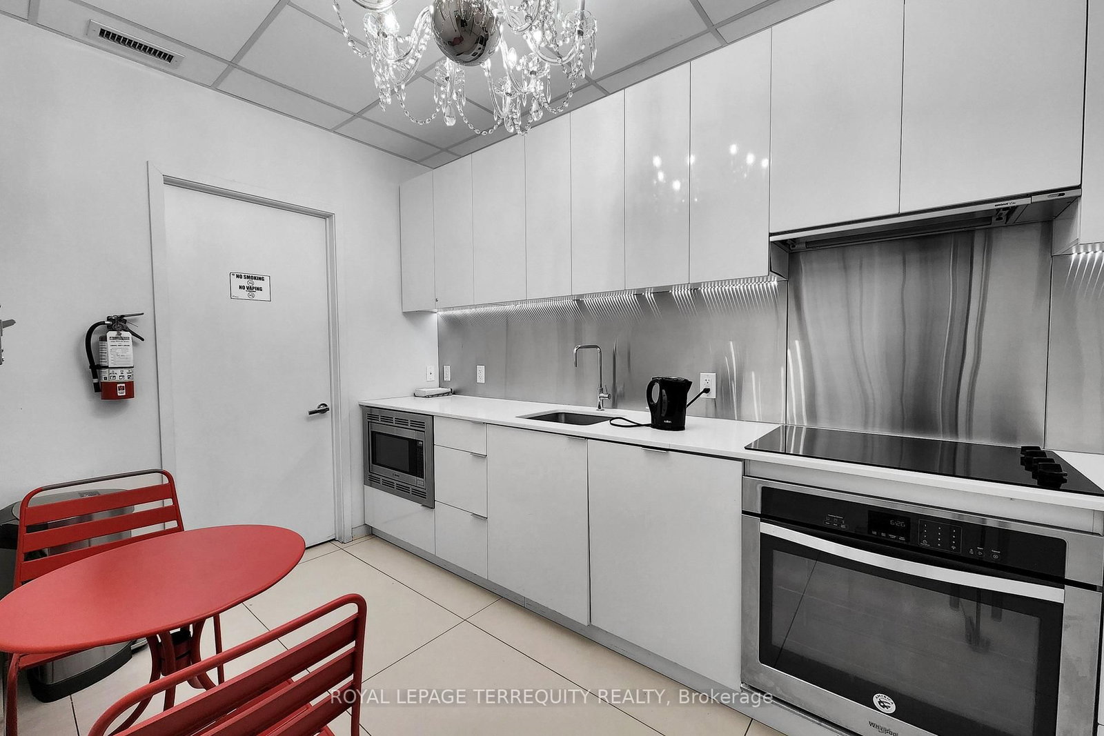 185 Roehampton Avenue, Unit 2802 - Photo 30