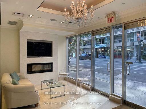 101 - 263 Wellington St W, Toronto, M5V 3E6 | Image 2