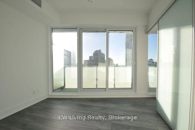 2805 - 403 Church St, Toronto, M4Y 0C9 | Image 3