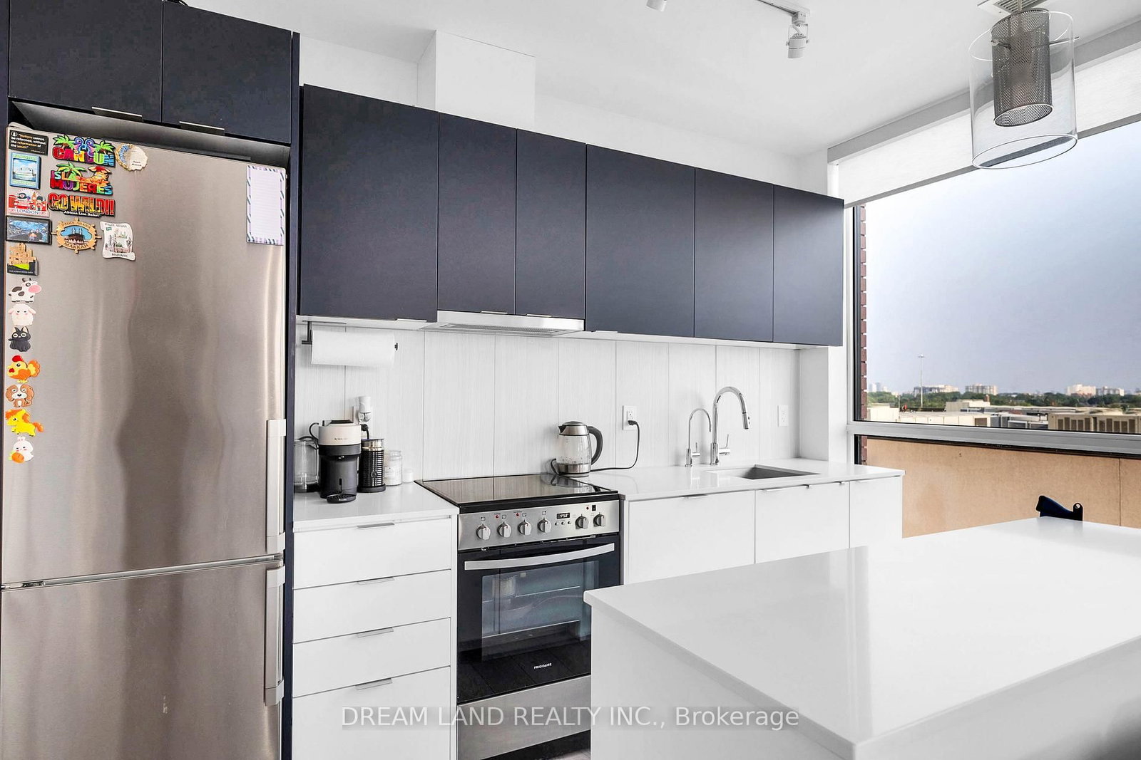 8 Tippett Road, Unit 621 - Photo 20