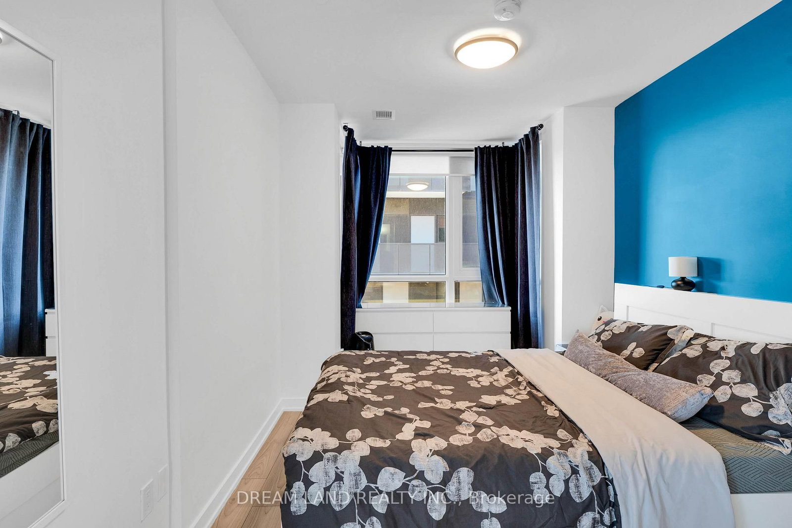 8 Tippett Road, Unit 621 - Photo 23