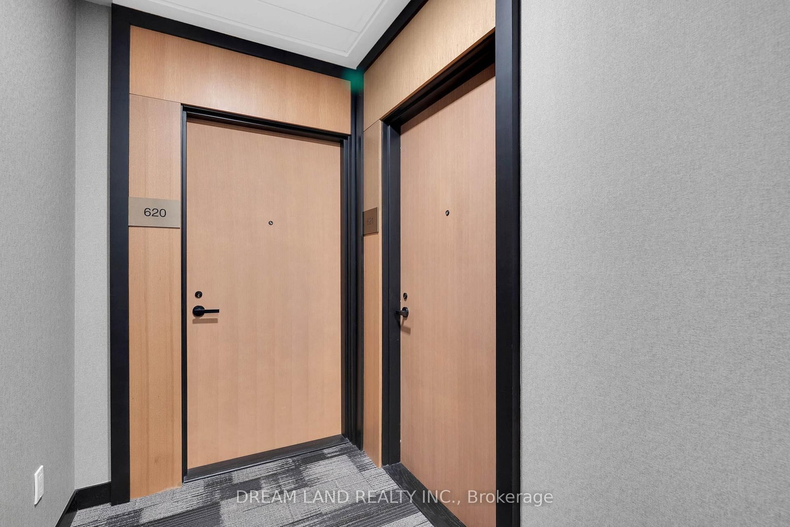 8 Tippett Road, Unit 621 - Photo 7