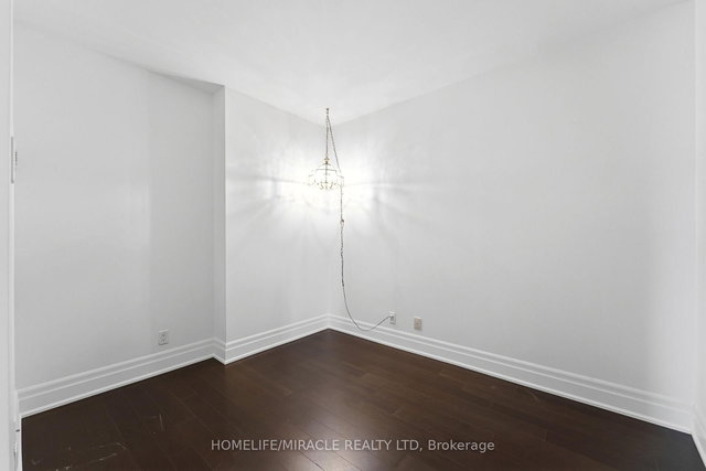 777 Steeles Avenue