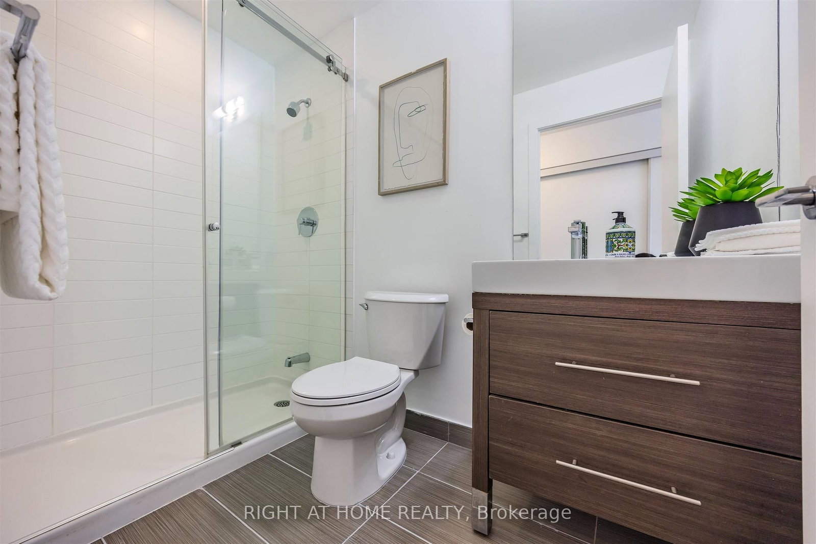 70 Forest Manor Road, Unit 206 - Photo 27