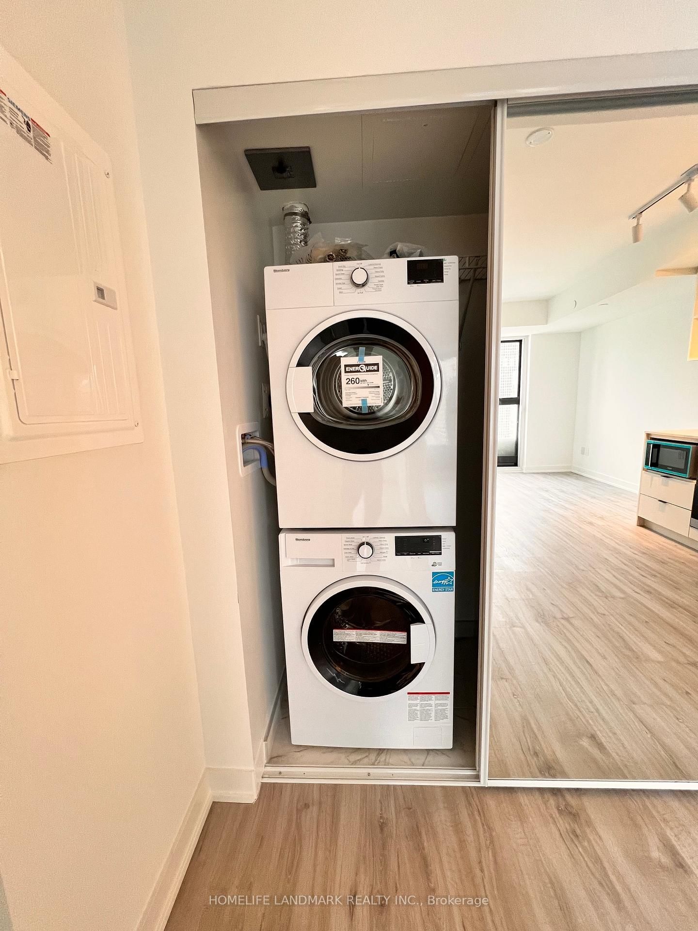 252 Church Street, Unit 2016 - Photo 5