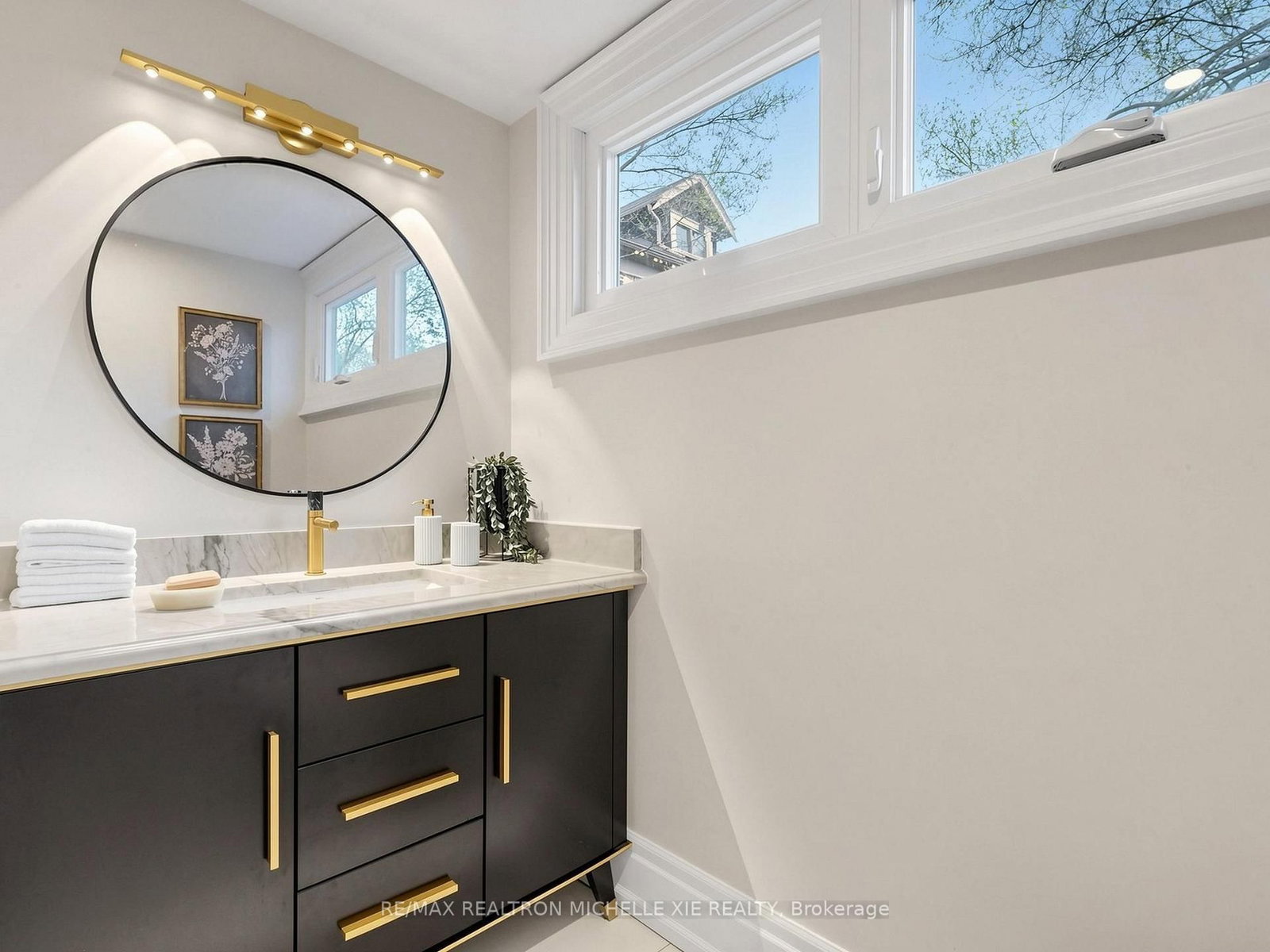15 Strathallan Boulevard - Photo 20