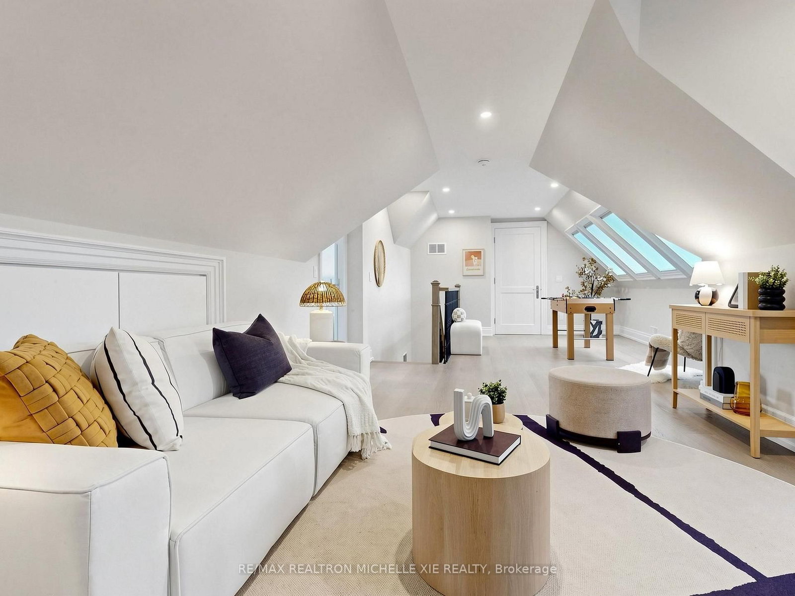 15 Strathallan Boulevard - Photo 40