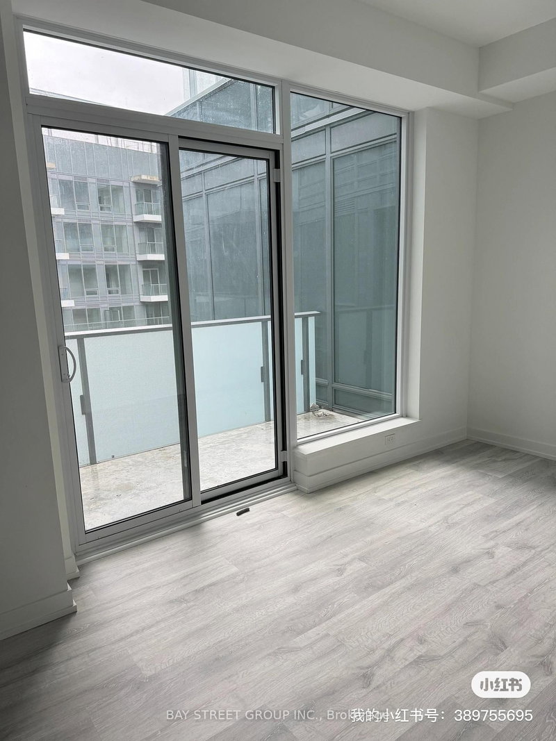 8 Olympic Garden Dr, Toronto, M2M 0B9 | Image 2
