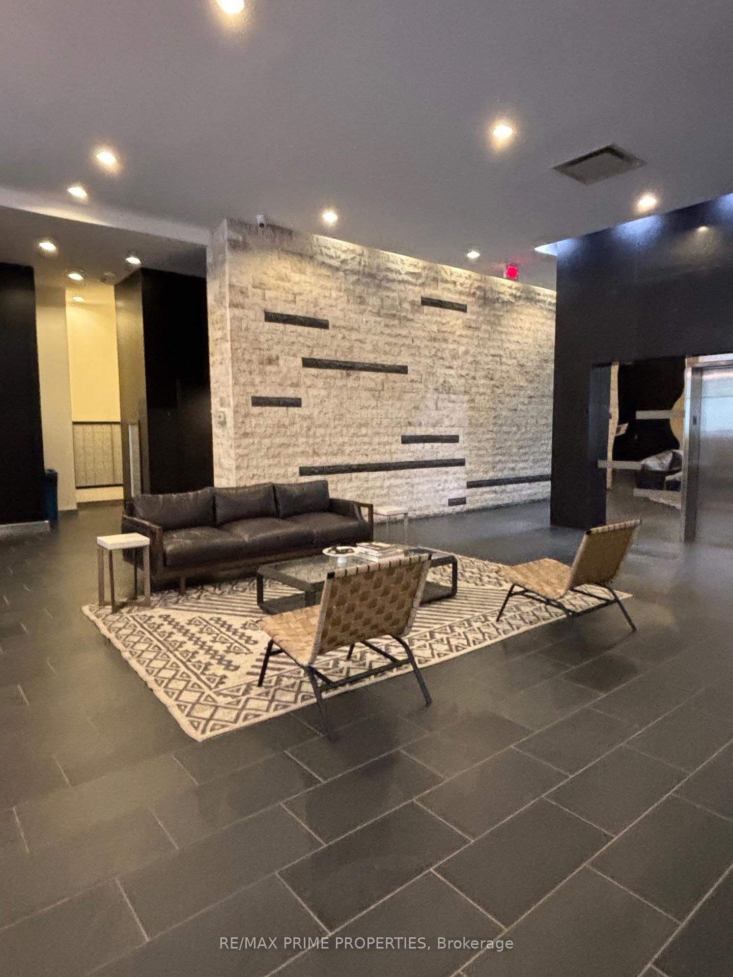 59 East Liberty Street, Unit 710 - Photo 28