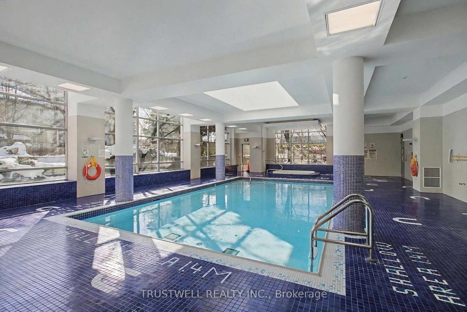 35 Bales Avenue, Unit 512 - Photo 17