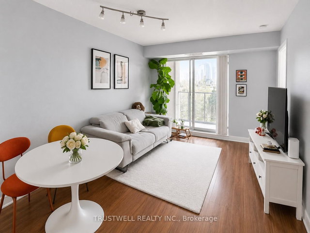 512 - 35 Bales Avenue