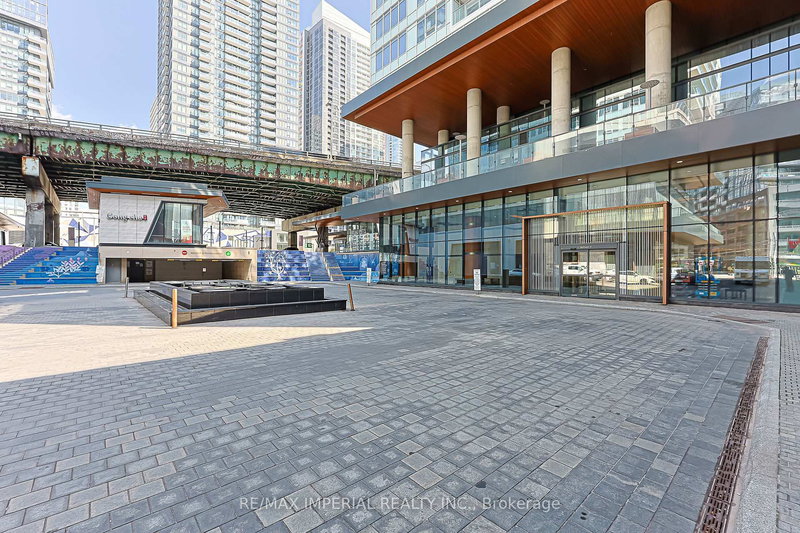 2707 - 17 Bathurst St, Toronto, M5V 0N1 | Image 3