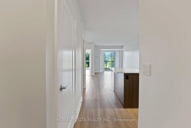 904 - 18 Graydon Hall Drive