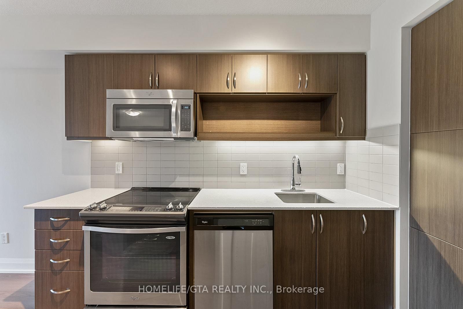 18 Graydon Hall Drive, Unit 904 - Photo 6