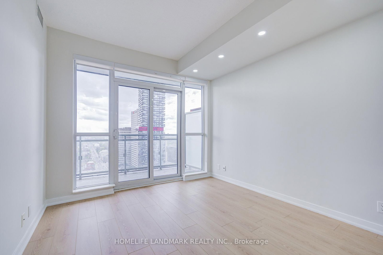 89 Dunfield Avenue, Unit 2601 - Photo 15