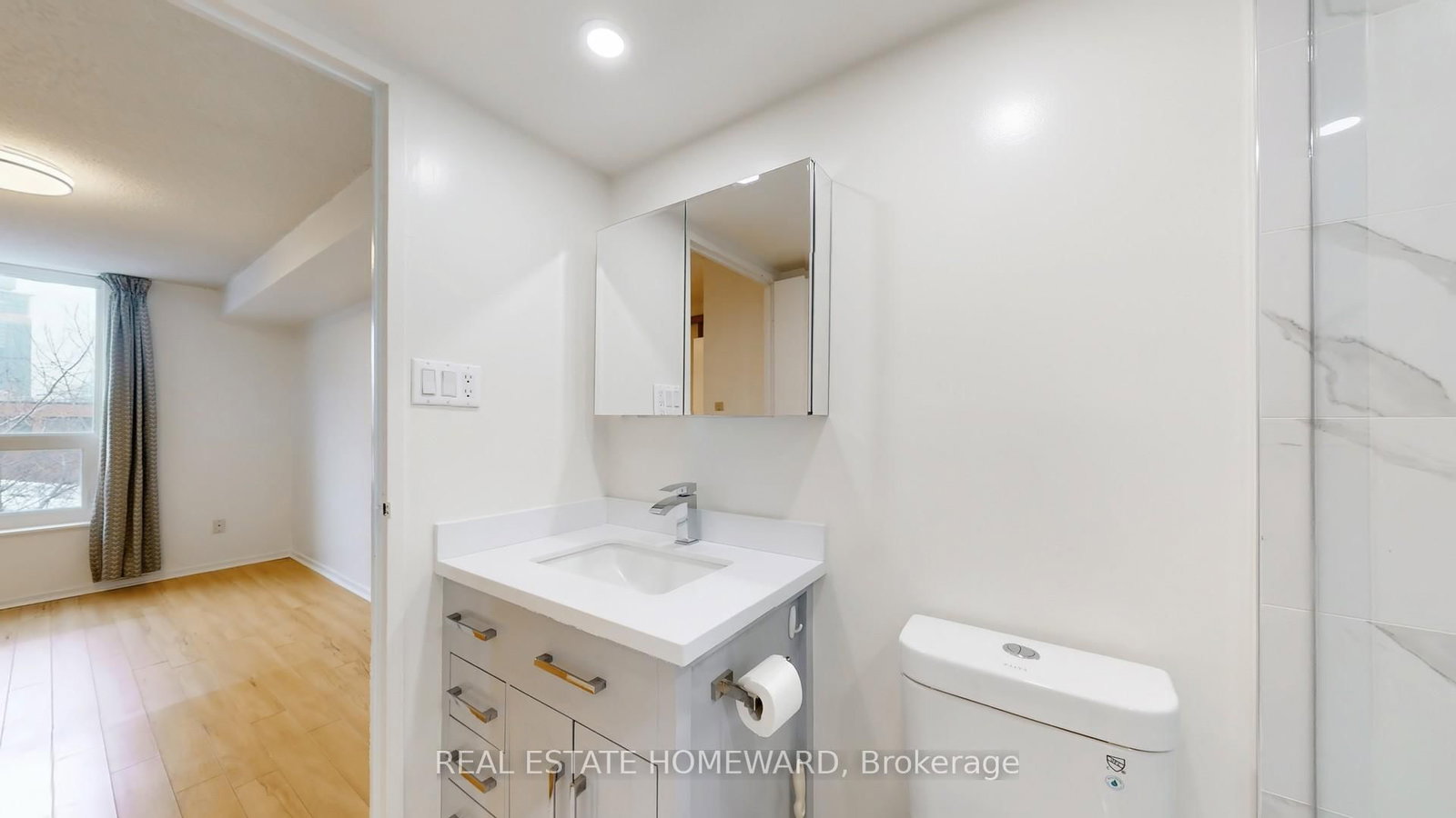77 Maitland Place, Unit 623 - Photo 21