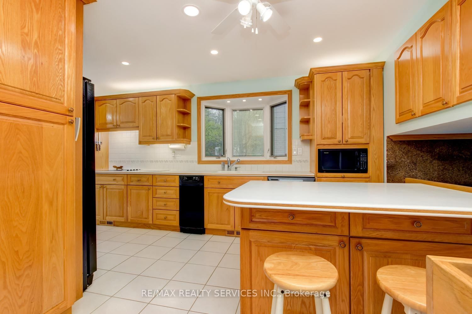 101 George Henry Boulevard - Photo 9