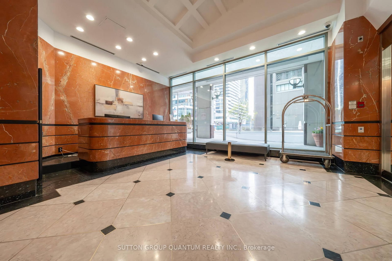 10 Yonge Street, Unit 2906 - Photo 20