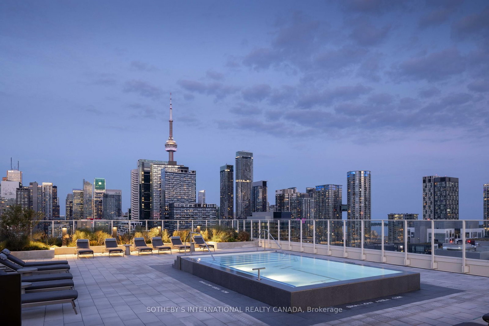 88 Bathurst Street, Unit 1413 - Photo 21