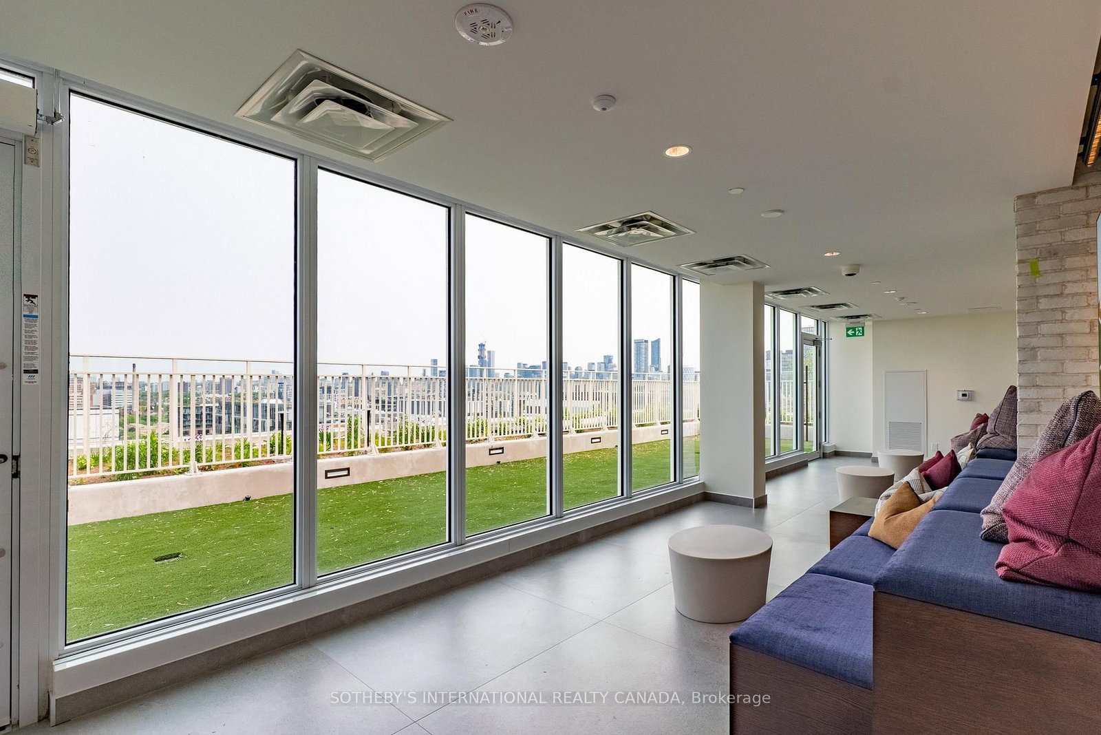 88 Bathurst Street, Unit 1413 - Photo 27