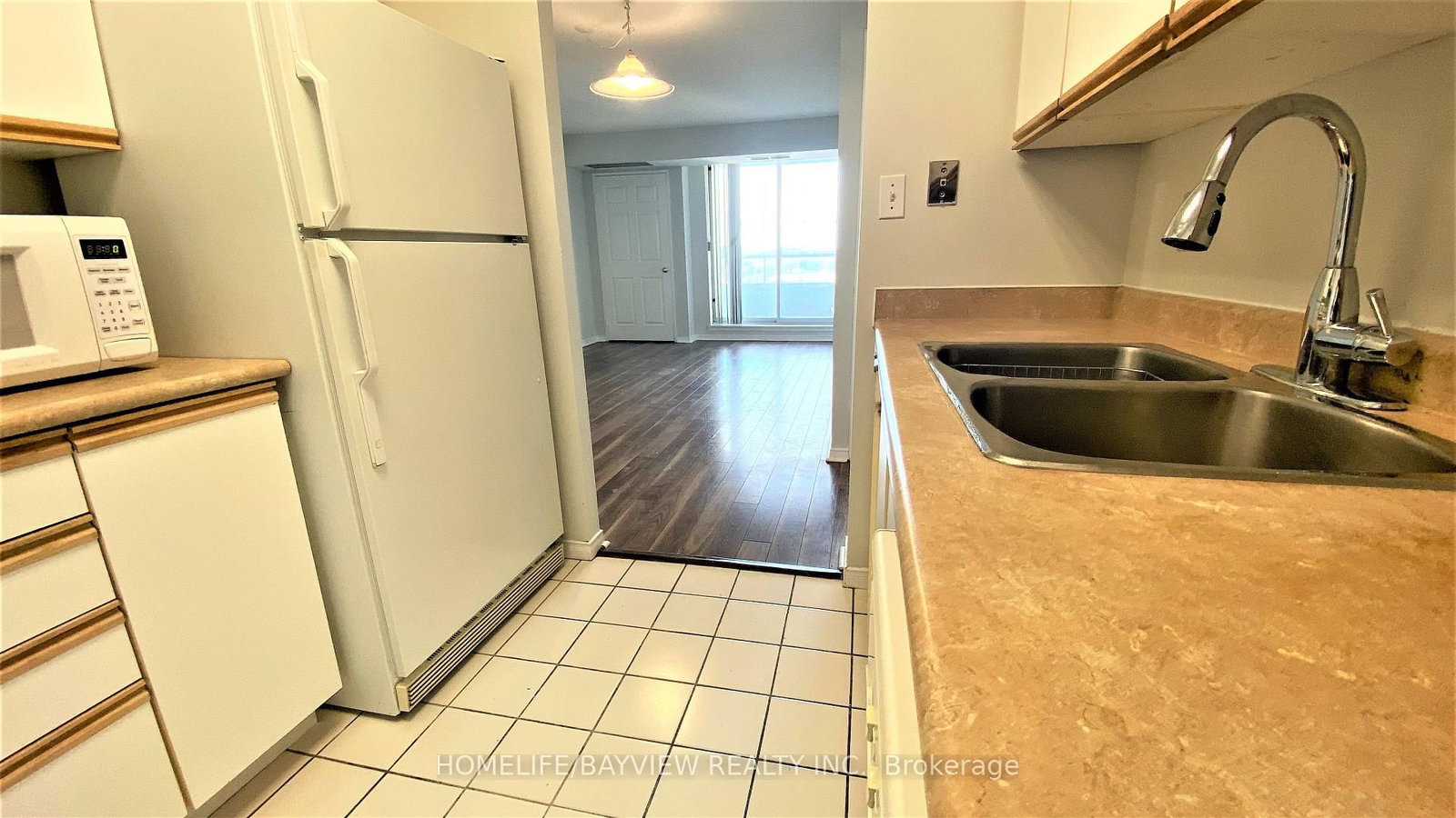 18 Hillcrest Avenue, Unit 1708 - Photo 9