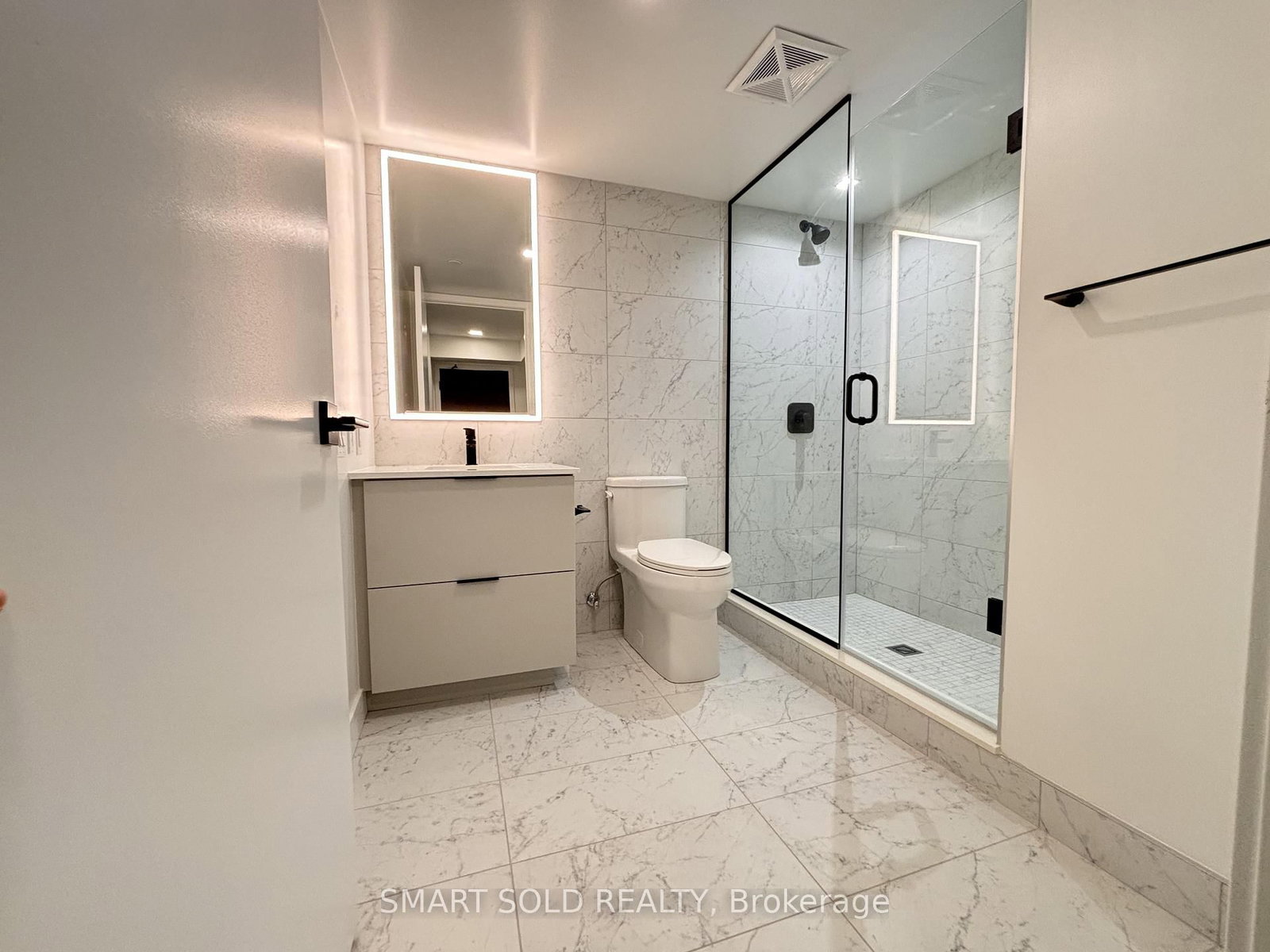 603 Sherbourne Street, Unit 1402 - Photo 9