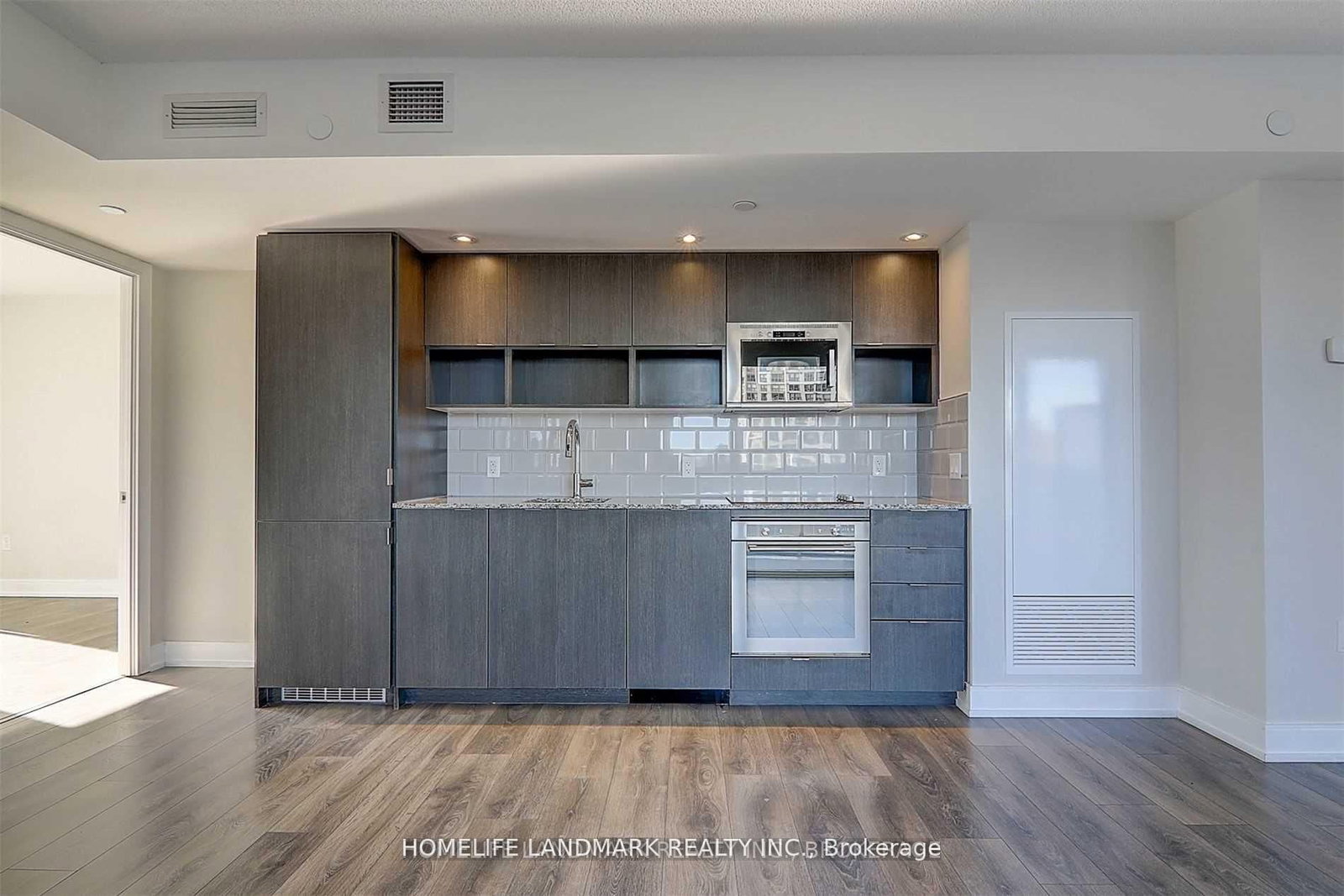 89 Mcgill Street, Unit 708 - Photo 5