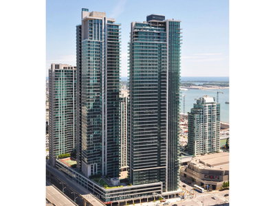 911 - 33 Bay St | Toronto | Image