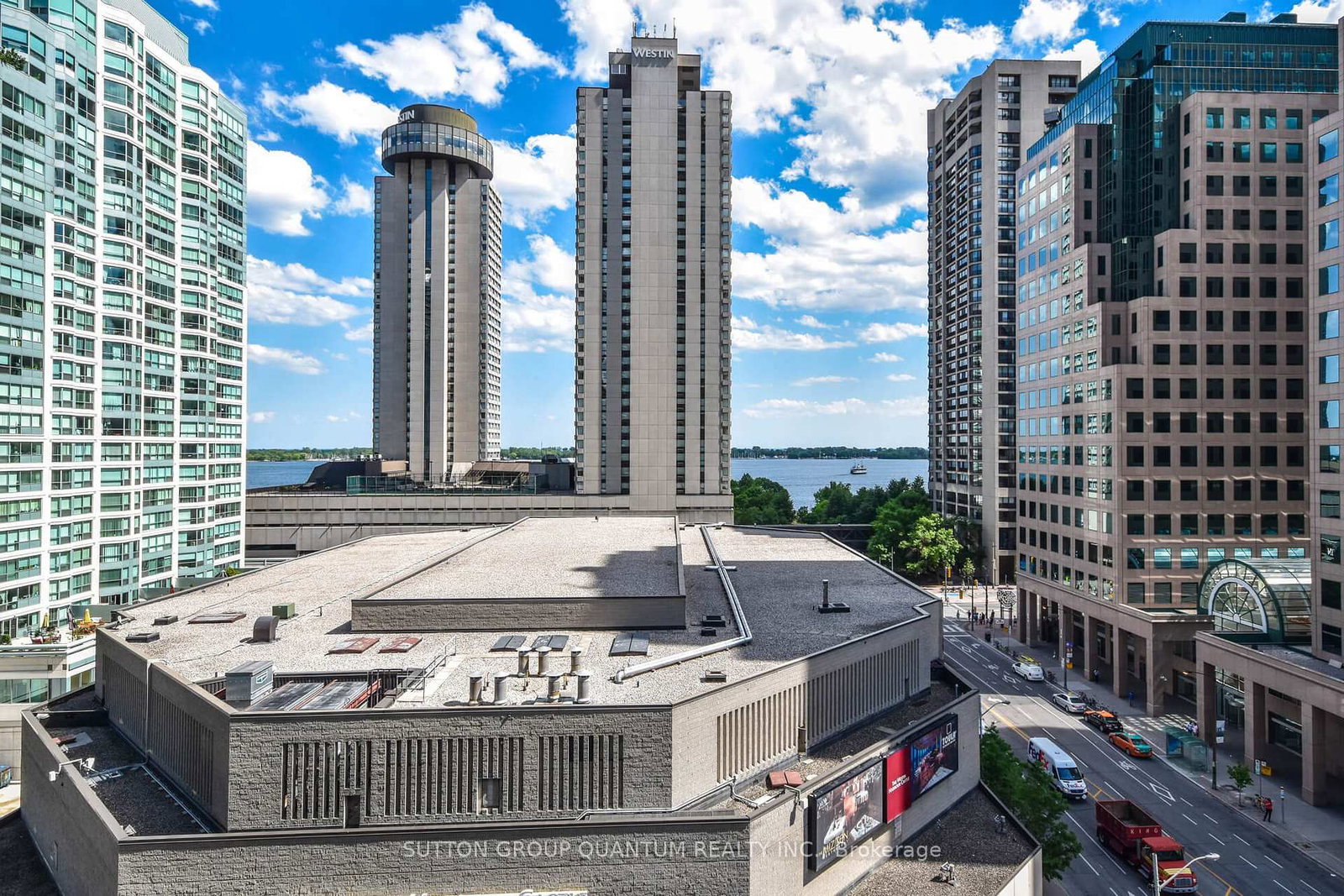 33 Bay Street, Unit 911 - Photo 9