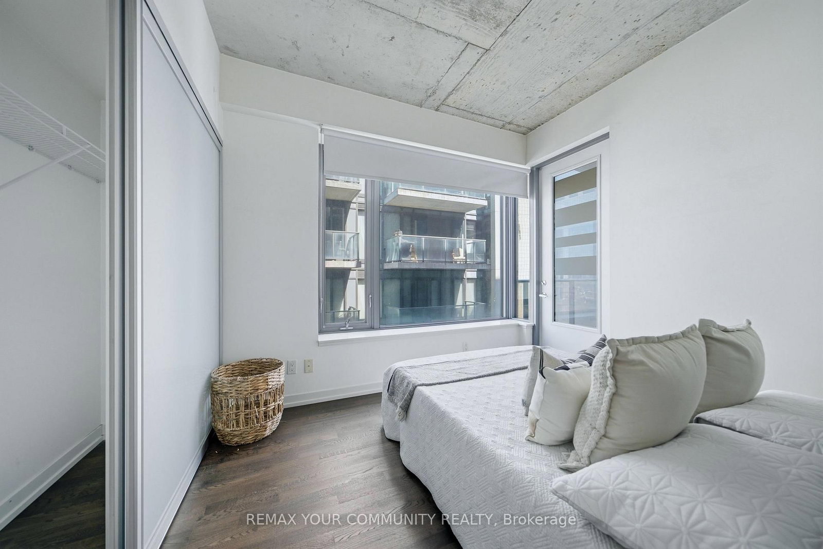 95 Bathurst Street, Unit 1307 - Photo 12