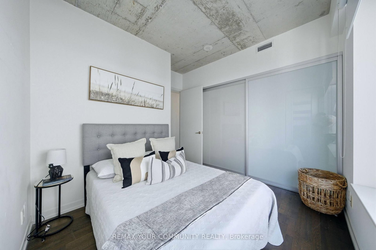 95 Bathurst Street, Unit 1307 - Photo 14