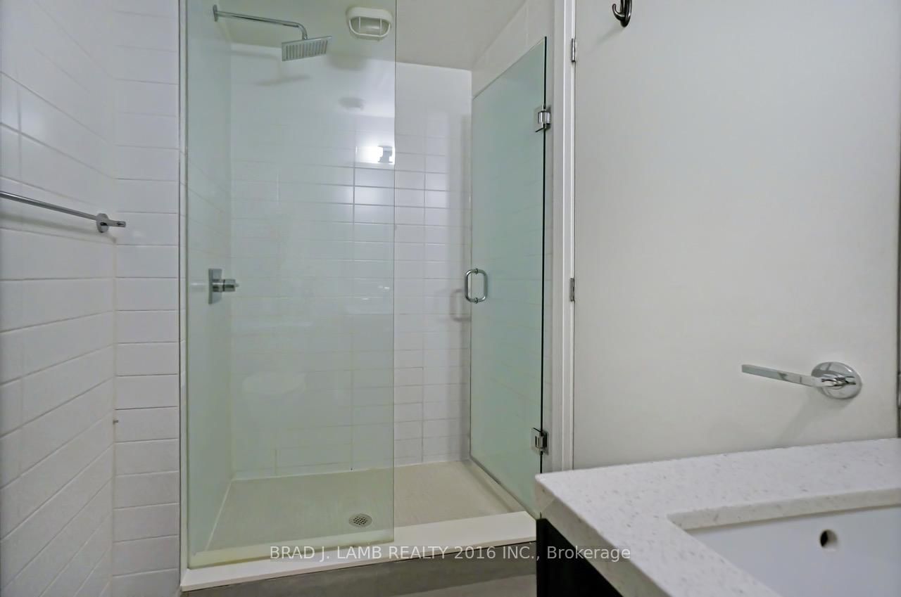 224 King Street W, Unit 2305 - Photo 12