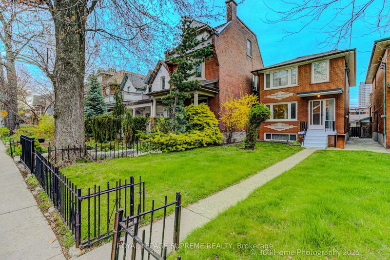 429 St Clarens Ave, Toronto, M6H 3W2 | Image 2