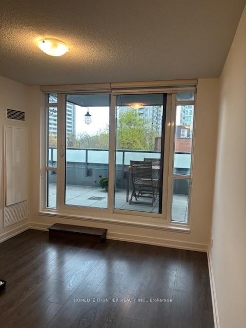 125 Redpath Avenue, Unit 301 - Photo 5
