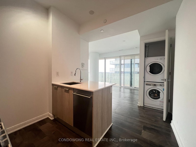 4308 - 42 Charles St E, Toronto, M4Y 0B7 | Image 3