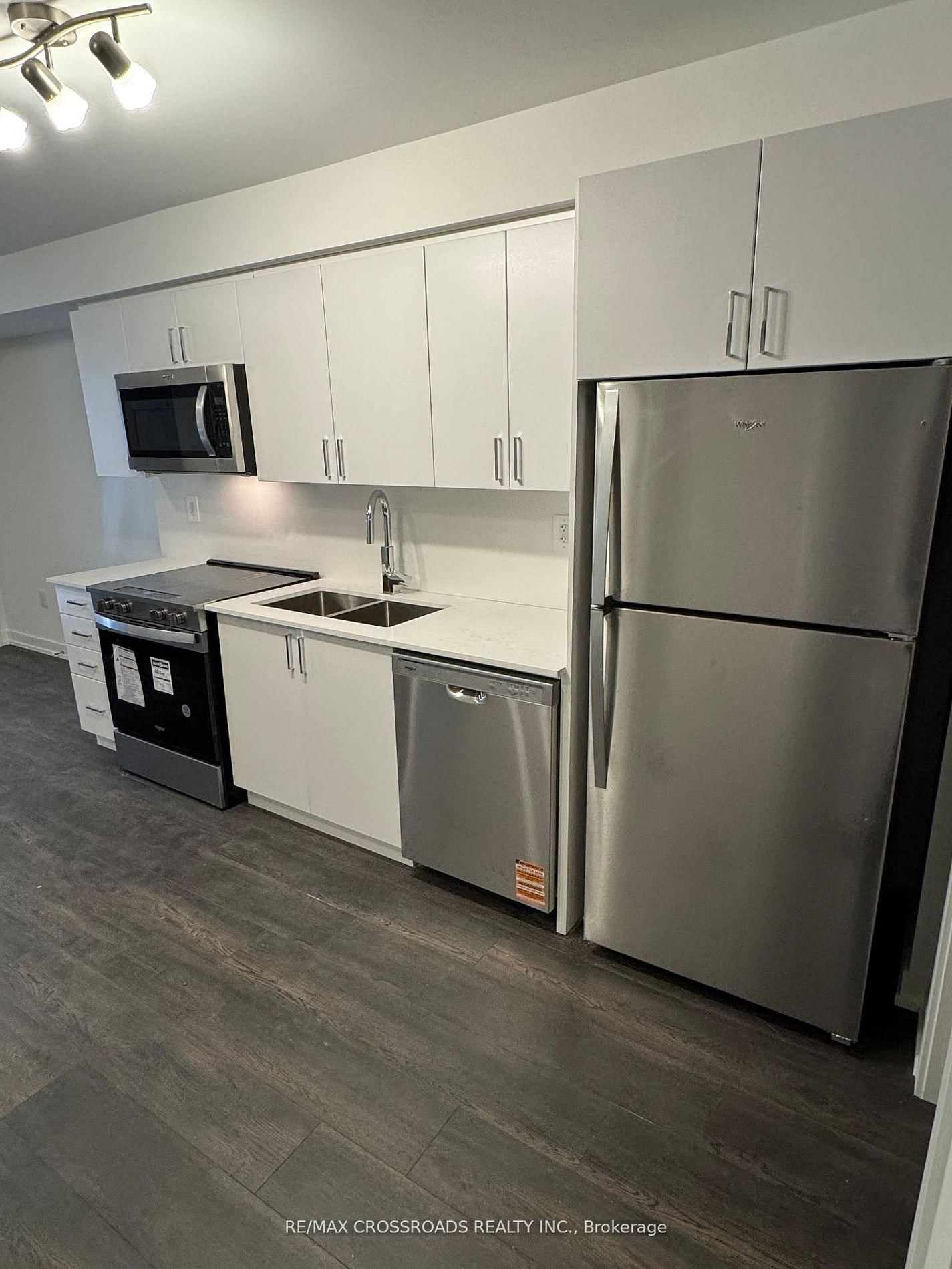 1680 Victoria Park Avenue, Unit 107 - Photo 5