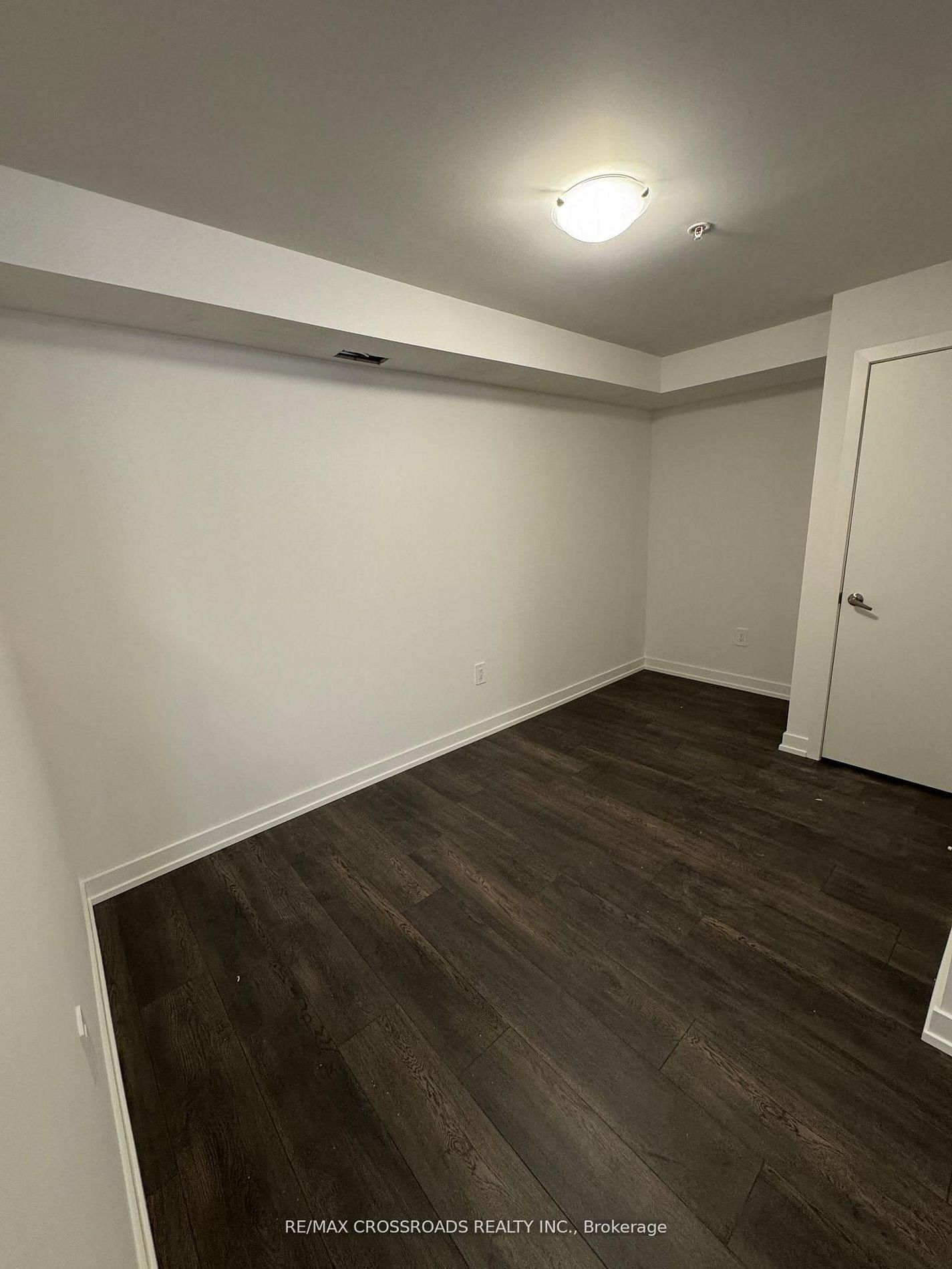 1680 Victoria Park Avenue, Unit 107 - Photo 9