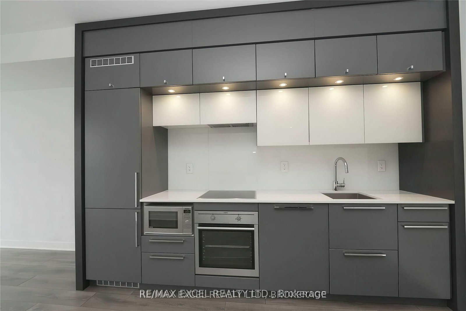15 Grenville Street, Unit 2508 - Photo 9