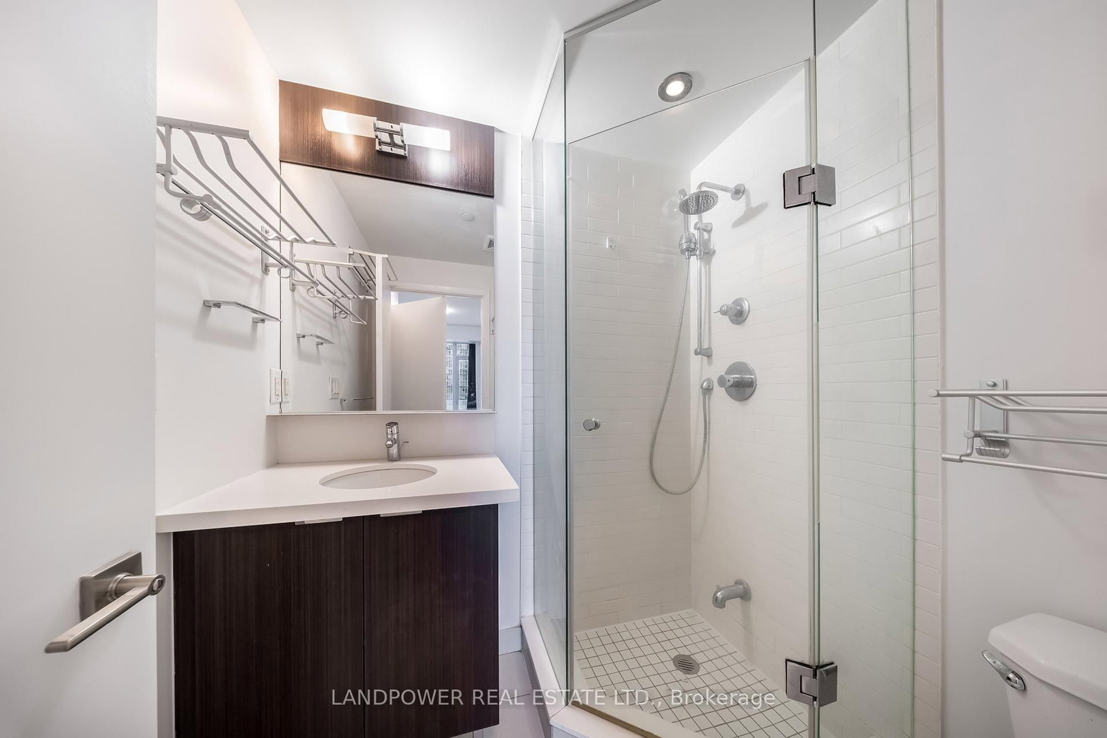 21 Widmer Street, Unit 2811 - Photo 10