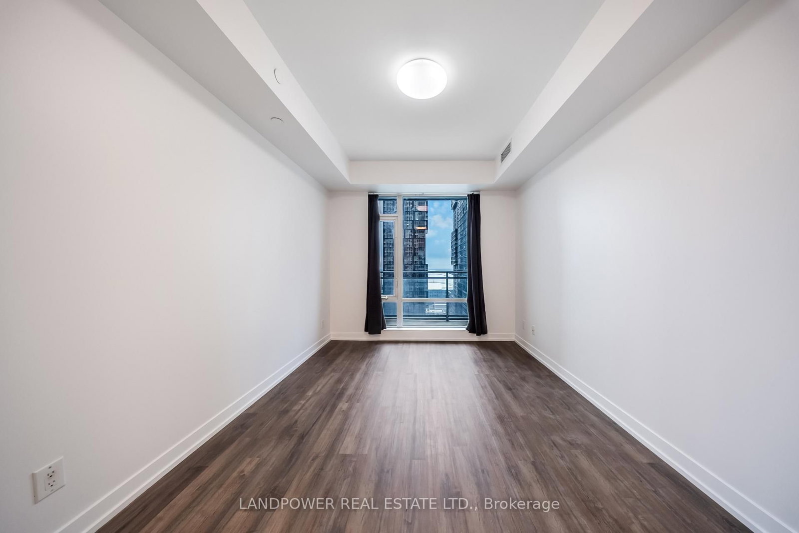 21 Widmer Street, Unit 2811 - Photo 6