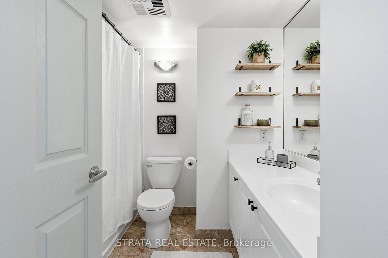 109 Front Street E, Unit 440 - Photo 8