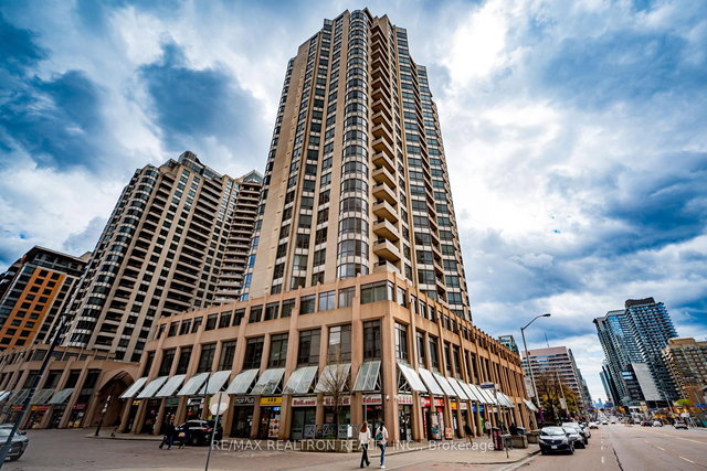 512 - 5 Northtown Way