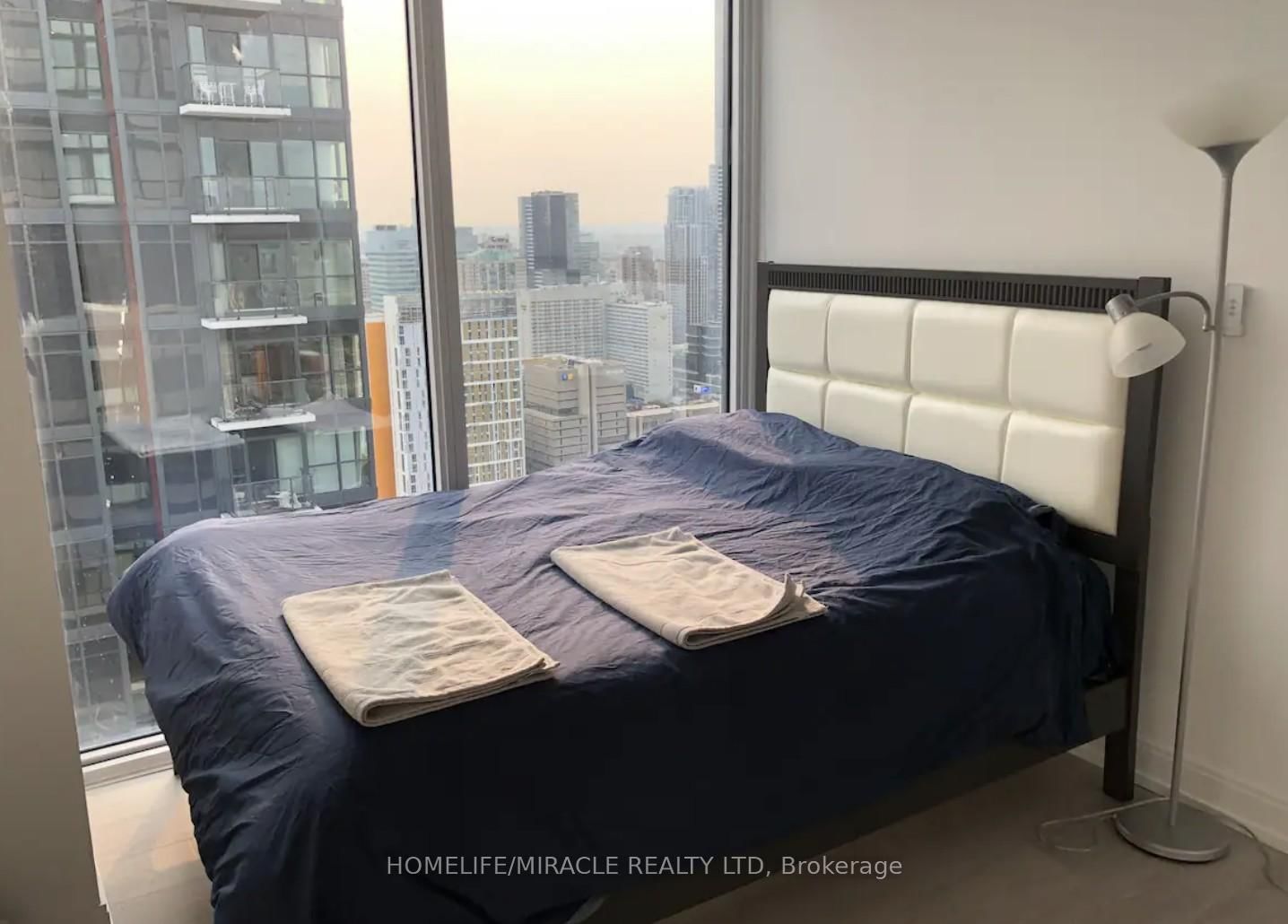 181 Dundas Street E, Unit 4710 - Photo 8