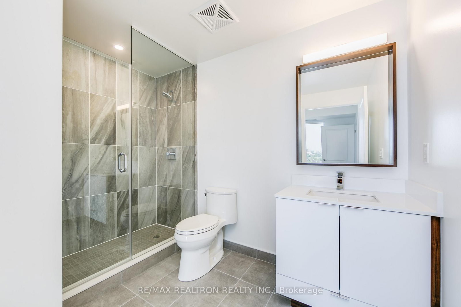 543 Richmond Street W, Unit 1402 - Photo 11