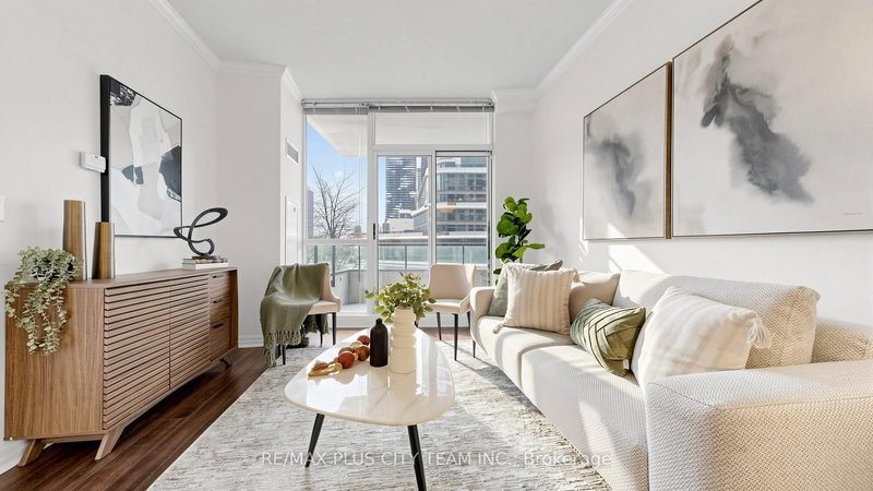 303 - 16 Yonge St, Toronto, M5E 2A1 | Image 3