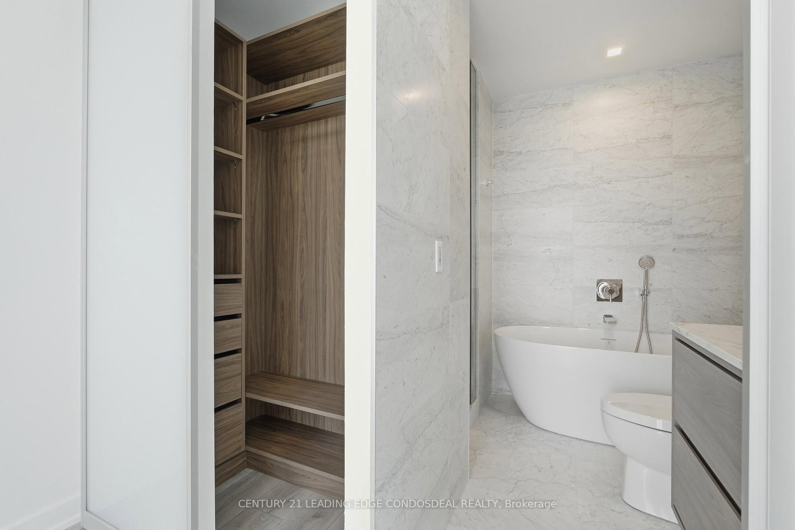 29 Green Trail Court, Unit 1802 - Photo 31