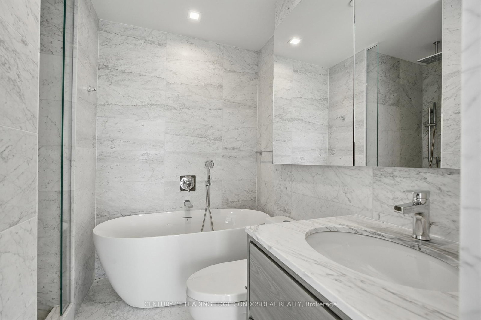 29 Green Trail Court, Unit 1802 - Photo 32